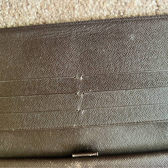 Louis Vuitton Damier Long Wallet, authentic, EUC - Picture 12 of 14